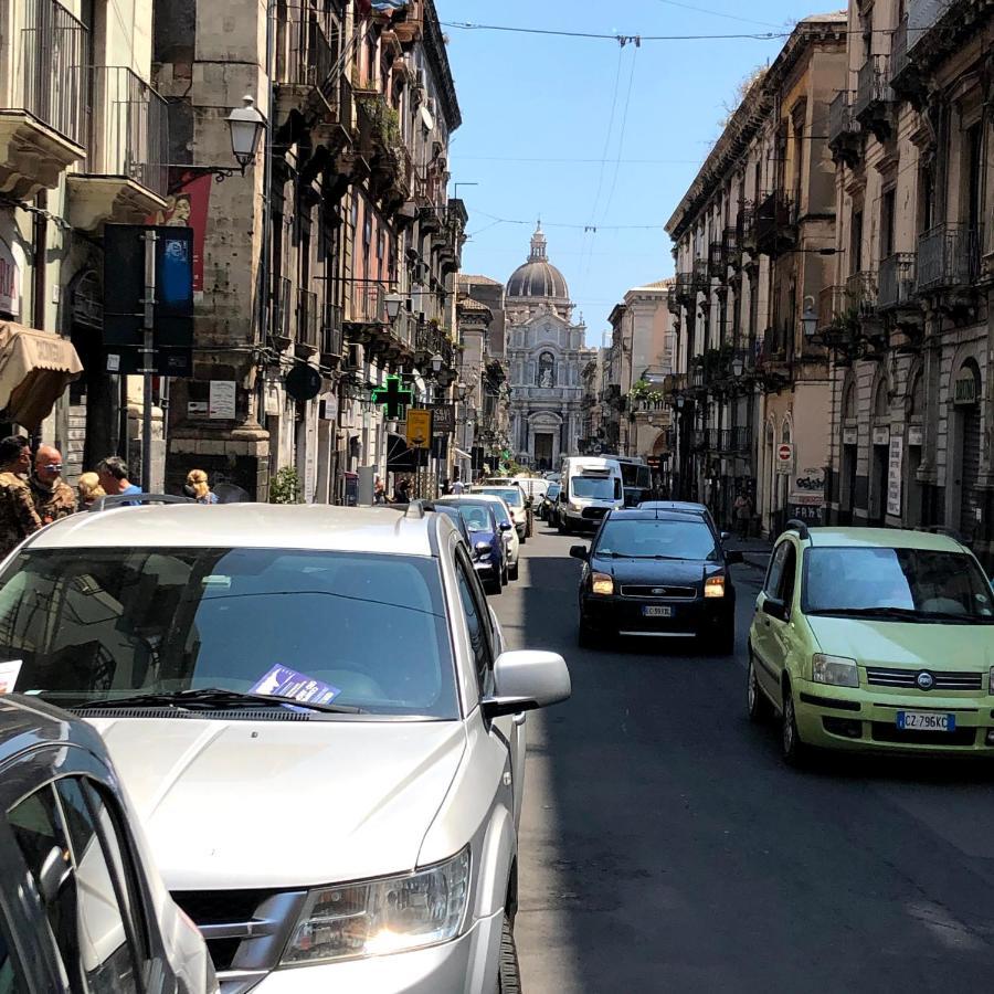 Willa Garibaldi 94- Intera Casa A 2 Passi Dal Duomo Katania Zewnętrze zdjęcie